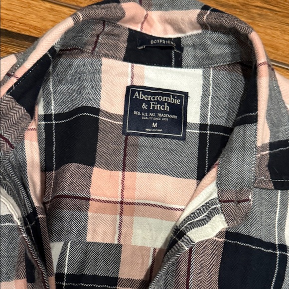 Abercrombie & Fitch Sz M Women’s Boyfriend Flannels-Black, White, Pink, and Blue - Picture 3 of 9